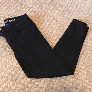 Black (no holes) American Eagle Jeans